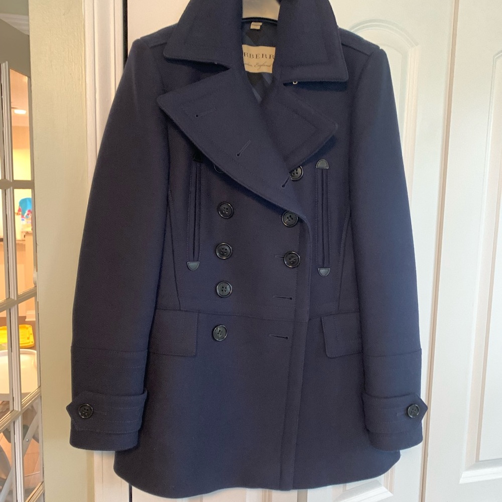 Authentic Burberry wool jacket size 6